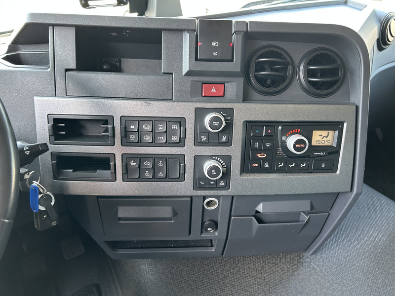 Renault T 460 Euro 6 D / 373 dkm / Smart Tacho / 2 Tanks / APK TUV 01-26 - مقطورة السحب: صورة 5 Renault T 460 Euro 6 D / 373 dkm / Smart Tacho / 2 Tanks / APK TUV 01-26 - مقطورة السحب: صورة 5