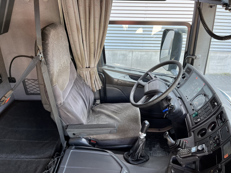 Scania R 144G V8 460 6x2 Boogie / 874 dkm / Blad - Blad / Hook Lift / NL Truck - شاحنة برافعة خطافية: صورة 3 Scania R 144G V8 460 6x2 Boogie / 874 dkm / Blad - Blad / Hook Lift / NL Truck - شاحنة برافعة خطافية: صورة 3