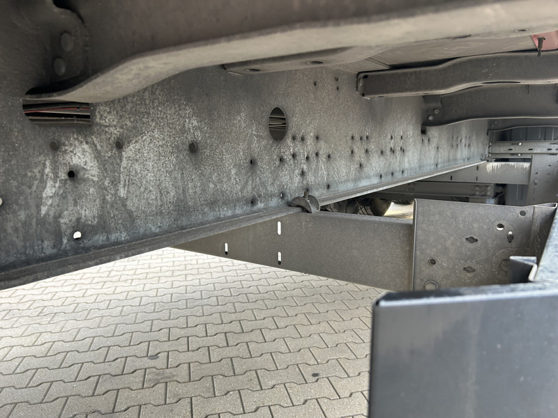 Schmitz Cargobull SCB S3B / Box Trailer / 2x Liftas / APK TUV 09-26 - نصف مقطورة بصندوق مغلق: صورة 5 Schmitz Cargobull SCB S3B / Box Trailer / 2x Liftas / APK TUV 09-26 - نصف مقطورة بصندوق مغلق: صورة 5