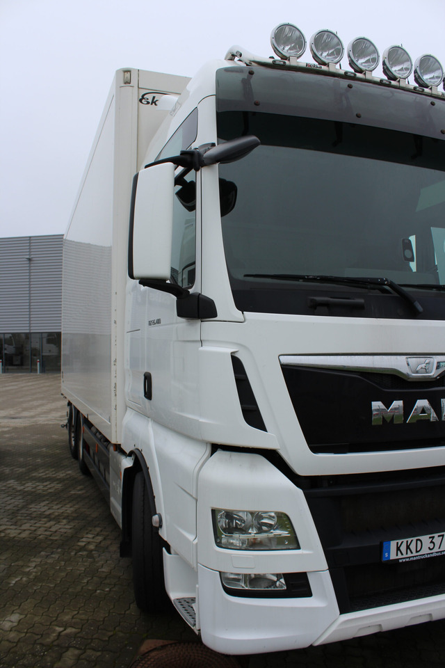 MAN TGX 26.480 6×2-4 Skåp/Fjärr - شاحنة صندوقية: صورة 2 MAN TGX 26.480 6×2-4 Skåp/Fjärr - شاحنة صندوقية: صورة 2