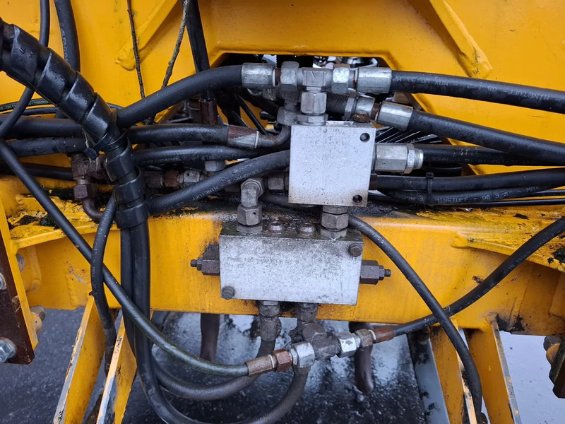 ناثرة السماد الحيواني Bouwlandbemester HT8250: صورة 6