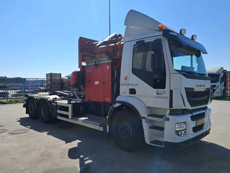 Iveco Stralis 360 E6 met Translift PLUS DUO TFS containersysteem - شاحنة قمامة: صورة 4 Iveco Stralis 360 E6 met Translift PLUS DUO TFS containersysteem - شاحنة قمامة: صورة 4