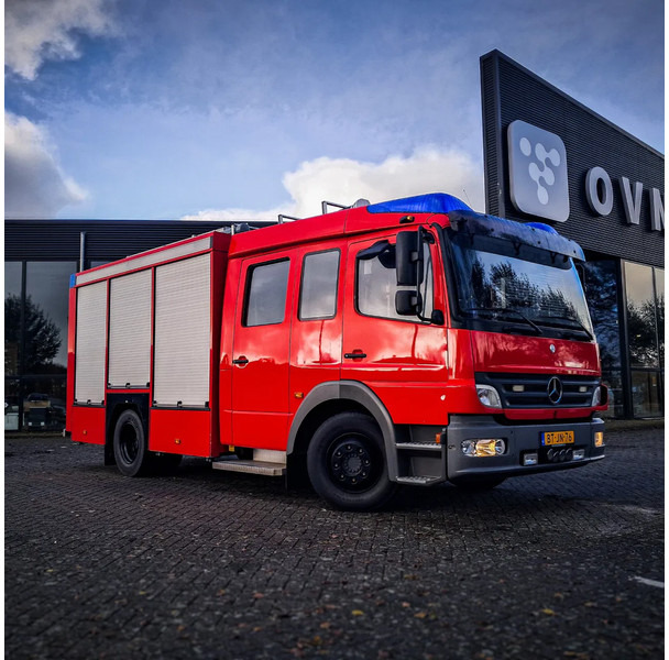 Mercedes-Benz - شاحنة حريق: صورة 1 Mercedes-Benz - شاحنة حريق: صورة 1