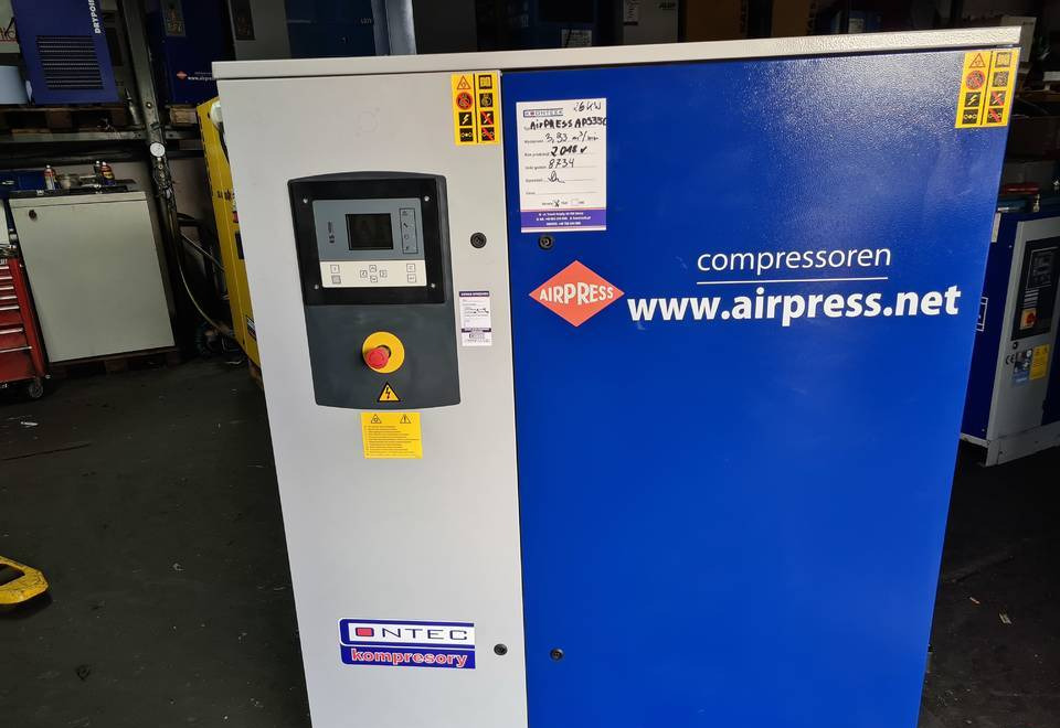 Kompresor śrubowy AIRPRESS APS 35, 26 kw - ضاغط هوائي: صورة 1 Kompresor śrubowy AIRPRESS APS 35, 26 kw - ضاغط هوائي: صورة 1