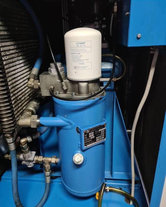 Kompresor śrubowy Demag Sprint 026, 15 kw - ضاغط هوائي: صورة 4 Kompresor śrubowy Demag Sprint 026, 15 kw - ضاغط هوائي: صورة 4