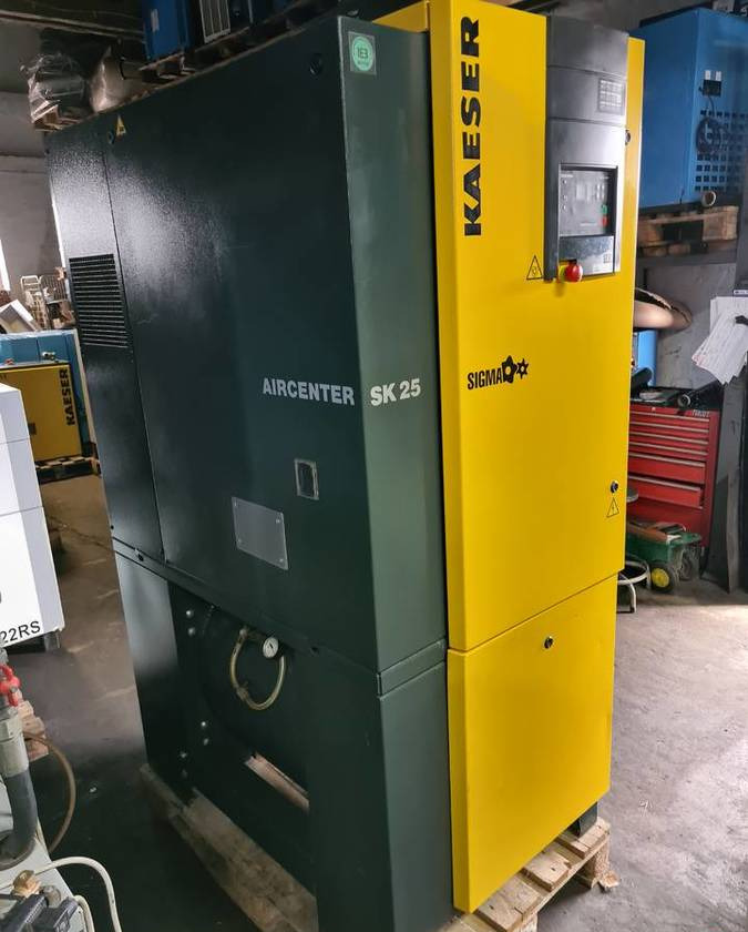 Kompresor śrubowy KAESER Aircenter SK25 15 kw - ضاغط هوائي: صورة 4 Kompresor śrubowy KAESER Aircenter SK25 15 kw - ضاغط هوائي: صورة 4