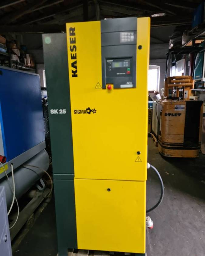 Kompresor śrubowy KAESER Aircenter SK25 15 kw - ضاغط هوائي: صورة 3 Kompresor śrubowy KAESER Aircenter SK25 15 kw - ضاغط هوائي: صورة 3