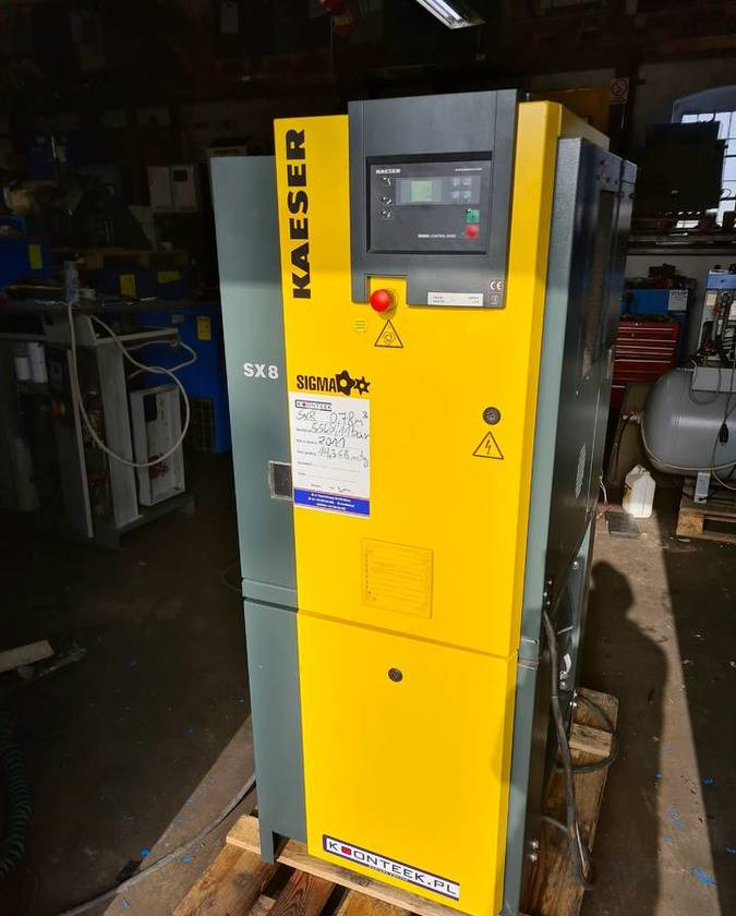 Kompresor śrubowy KAESER Aircenter SX8 5,5 kw - ضاغط هوائي: صورة 1 Kompresor śrubowy KAESER Aircenter SX8 5,5 kw - ضاغط هوائي: صورة 1