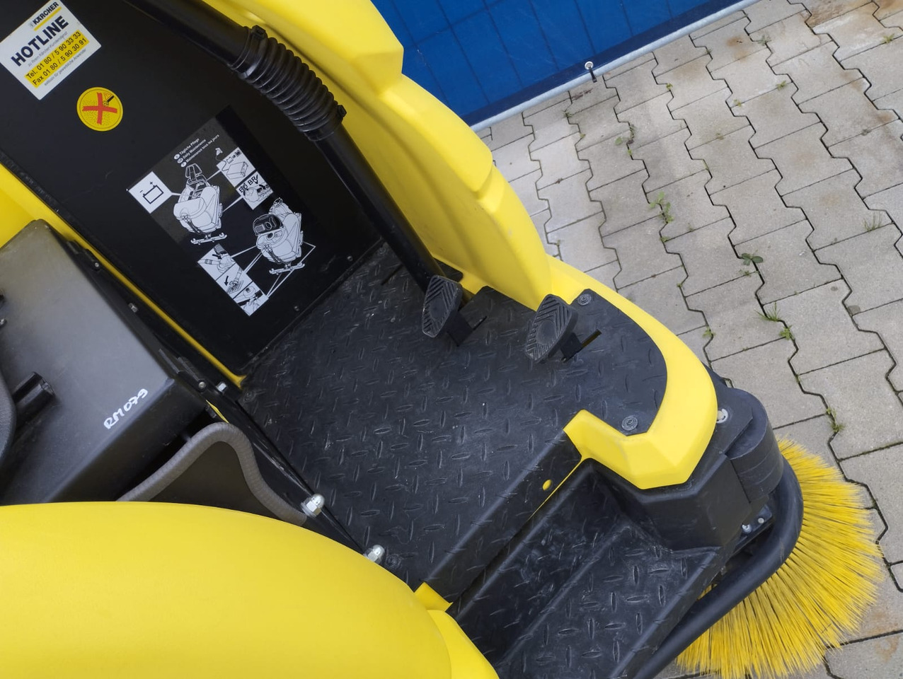 Kärcher BR 100/250 - ماكينة فرك وتجفيف: صورة 4 Kärcher BR 100/250 - ماكينة فرك وتجفيف: صورة 4