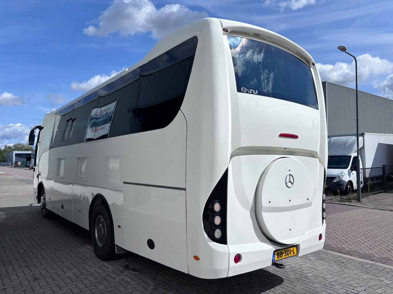 Mercedes ATEGO 1530 Touring GT / UNVI - حافلة نقل لمسافات طويلة: صورة 4 Mercedes ATEGO 1530 Touring GT / UNVI - حافلة نقل لمسافات طويلة: صورة 4