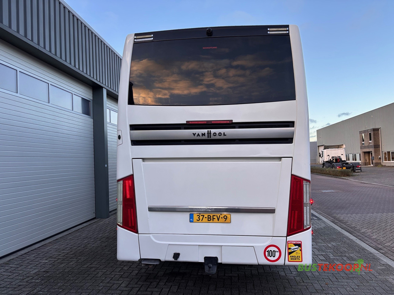 Vanhool TX17 Acron, ROLSTOELBUS - حافلة نقل لمسافات طويلة: صورة 5 Vanhool TX17 Acron, ROLSTOELBUS - حافلة نقل لمسافات طويلة: صورة 5