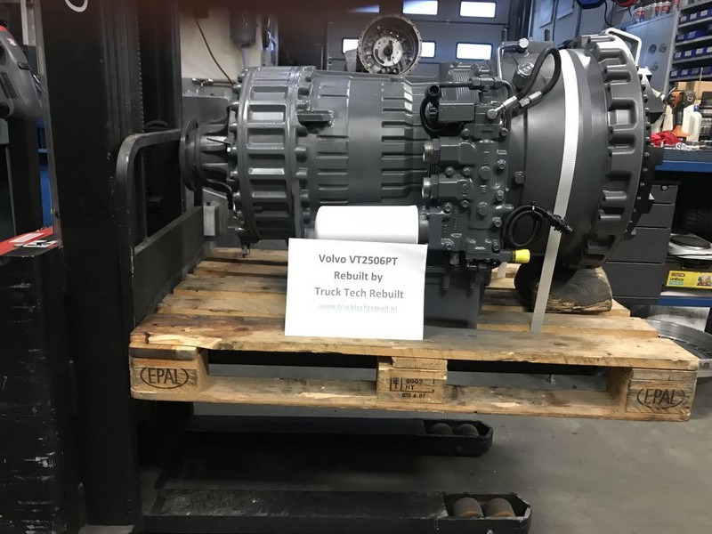 VT2506PT With or Without retarder / With or without second steering pump - صندوق التروس: صورة 2 VT2506PT With or Without retarder / With or without second steering pump - صندوق التروس: صورة 2