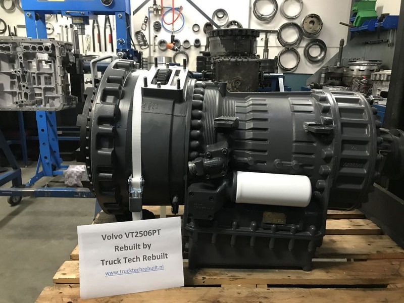 VT2506PT With or Without retarder / With or without second steering pump - صندوق التروس: صورة 3 VT2506PT With or Without retarder / With or without second steering pump - صندوق التروس: صورة 3