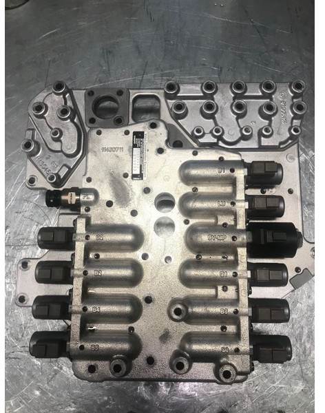 Volvo Rebuilt valve block voe11430000 PT2509 oem 22401 22671 - وحدة إي سي يو - آلات الإنشاء: صورة 1 Volvo Rebuilt valve block voe11430000 PT2509 oem 22401 22671 - وحدة إي سي يو - آلات الإنشاء: صورة 1
