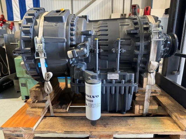 Volvo Versnellingsbak PT1862 PT1863 22640 22650 22689 - صندوق التروس - شاحنة مفصلية: صورة 1 Volvo Versnellingsbak PT1862 PT1863 22640 22650 22689 - صندوق التروس - شاحنة مفصلية: صورة 1