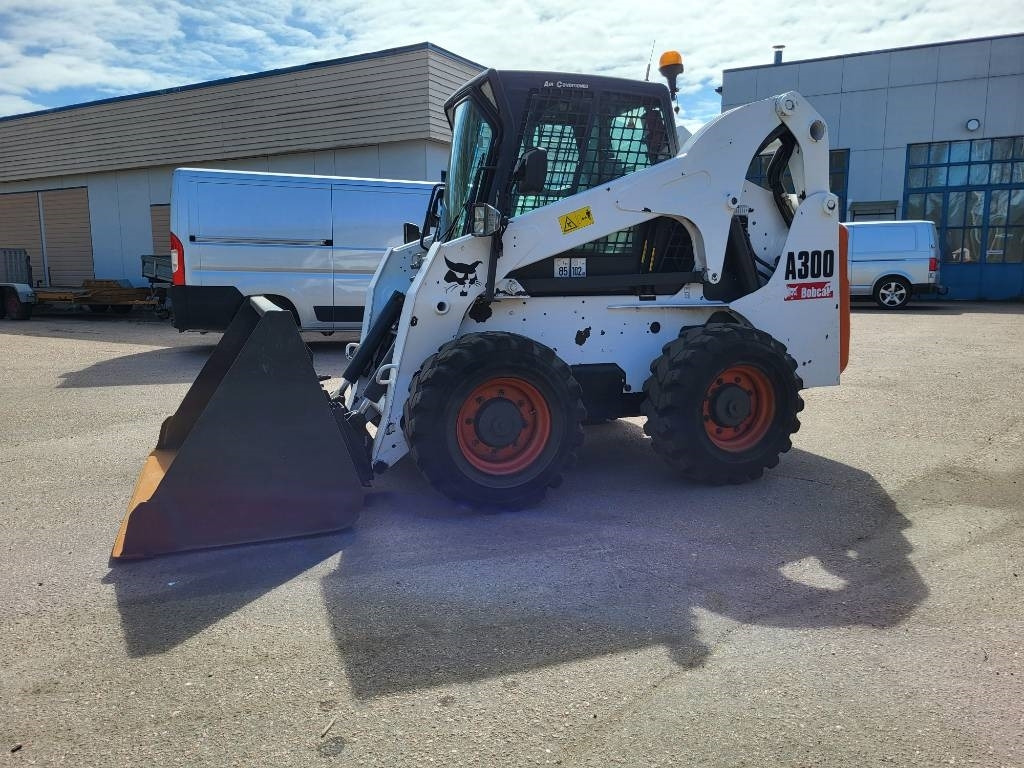 Bobcat A 300 - شيول صغير: صورة 3 Bobcat A 300 - شيول صغير: صورة 3