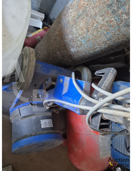 Alto Spin 43 - شاحنة صهريج, شاحنة كهربائية: صورة 5 Alto Spin 43 - شاحنة صهريج, شاحنة كهربائية: صورة 5