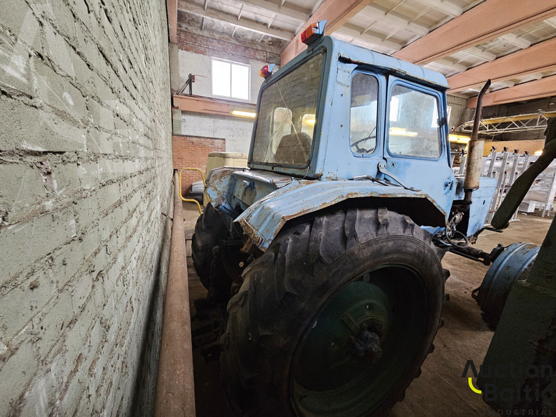 Belarus MTZ 80L - جرار: صورة 4 Belarus MTZ 80L - جرار: صورة 4