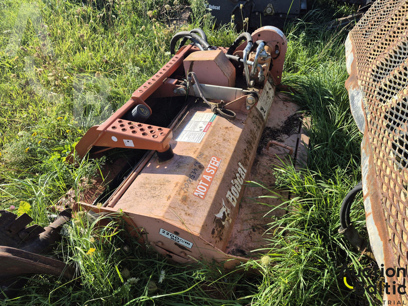 Bobcat FC 155 - قاطعة الأخشاب: صورة 4 Bobcat FC 155 - قاطعة الأخشاب: صورة 4