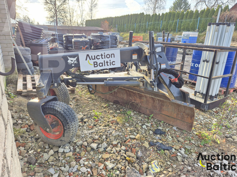 Bobcat Grader 96 - ماكينة تسوية: صورة 1 Bobcat Grader 96 - ماكينة تسوية: صورة 1