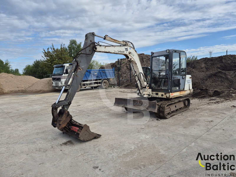 Bobcat X 335 - حفار صغير: صورة 1 Bobcat X 335 - حفار صغير: صورة 1