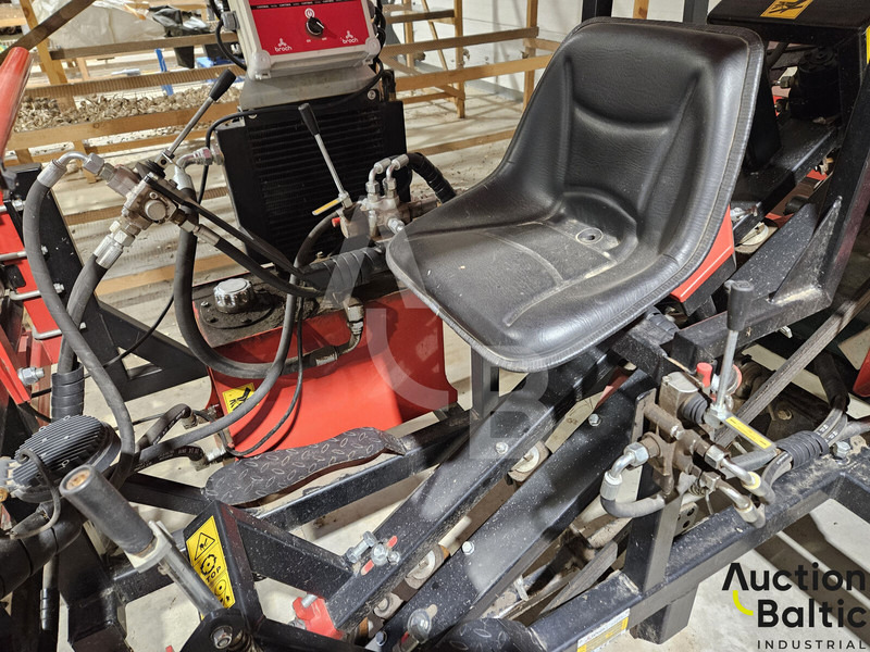 Broch ARAT-1 - حصادة: صورة 5 Broch ARAT-1 - حصادة: صورة 5