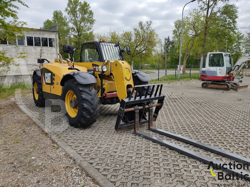 Caterpillar TH407 AG - آلة رفع ونقل تلسكوبية: صورة 2 Caterpillar TH407 AG - آلة رفع ونقل تلسكوبية: صورة 2