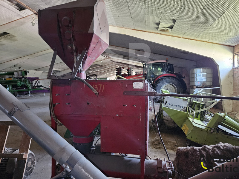 Ceres - معدات الماشية: صورة 3 Ceres - معدات الماشية: صورة 3