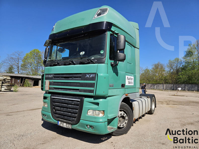 DAF XF105.460 - مقطورة السحب: صورة 1 DAF XF105.460 - مقطورة السحب: صورة 1