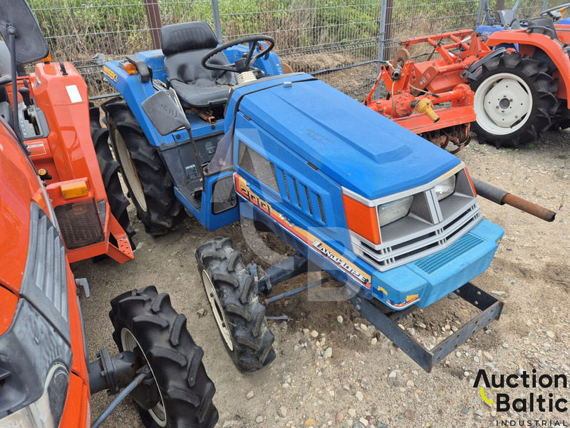 Iseki TU 200 - جرار: صورة 2 Iseki TU 200 - جرار: صورة 2