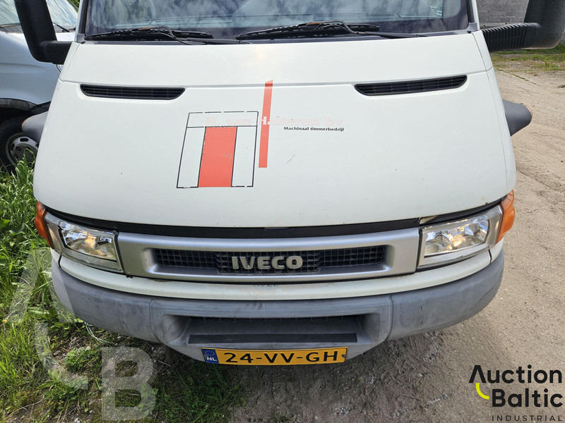 Iveco 40 C - مقطورة السحب: صورة 5 Iveco 40 C - مقطورة السحب: صورة 5