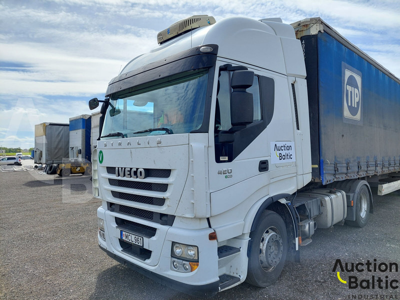 Iveco Stralis 420 - مقطورة السحب: صورة 1 Iveco Stralis 420 - مقطورة السحب: صورة 1