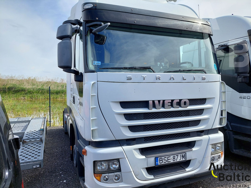 Iveco Stralis AS 440 TP - مقطورة السحب: صورة 2 Iveco Stralis AS 440 TP - مقطورة السحب: صورة 2