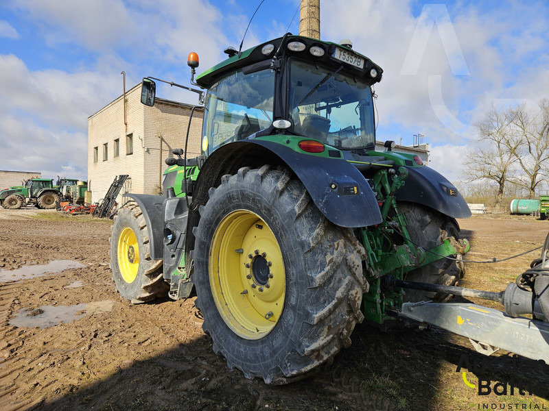 John Deere 6125 R - جرار: صورة 3 John Deere 6125 R - جرار: صورة 3