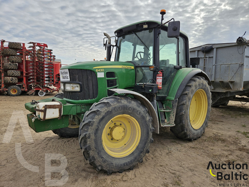 John Deere 6430 - جرار: صورة 2 John Deere 6430 - جرار: صورة 2