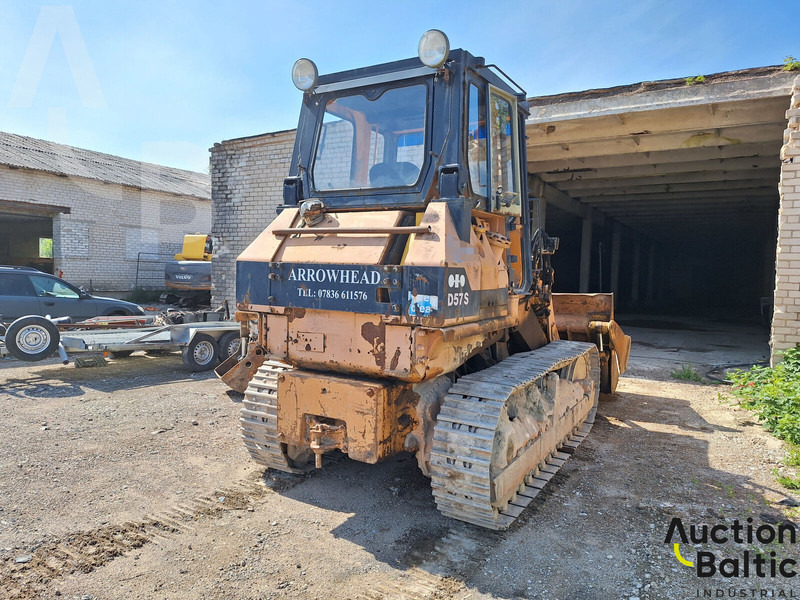 Komatsu D57S-1 - اللودر المجنزر: صورة 3 Komatsu D57S-1 - اللودر المجنزر: صورة 3