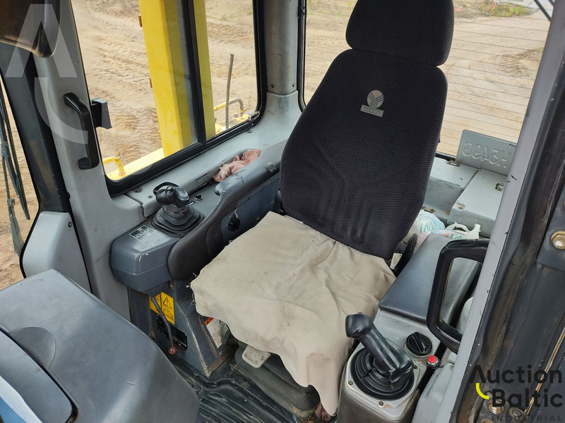 تأجير Komatsu D85PX-15 Komatsu D85PX-15: صورة 8