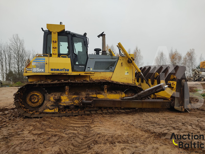 Komatsu D85PX-15 - بلدوزر: صورة 4 Komatsu D85PX-15 - بلدوزر: صورة 4