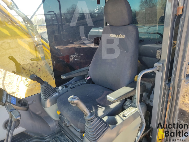 Komatsu PC190LC-8 - حفار زاحف: صورة 5 Komatsu PC190LC-8 - حفار زاحف: صورة 5