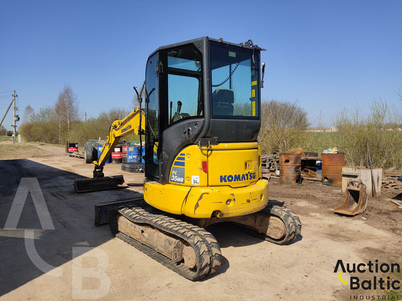 Komatsu PC35MR-5 - حفار صغير: صورة 5 Komatsu PC35MR-5 - حفار صغير: صورة 5