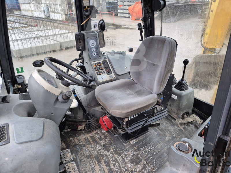 Komatsu WB93S-5 - لودر ذو محراث خلفي/ باكهو: صورة 5 Komatsu WB93S-5 - لودر ذو محراث خلفي/ باكهو: صورة 5