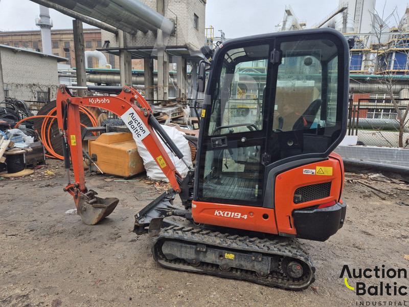 Kubota KX 019-4 - حفار صغير: صورة 4 Kubota KX 019-4 - حفار صغير: صورة 4