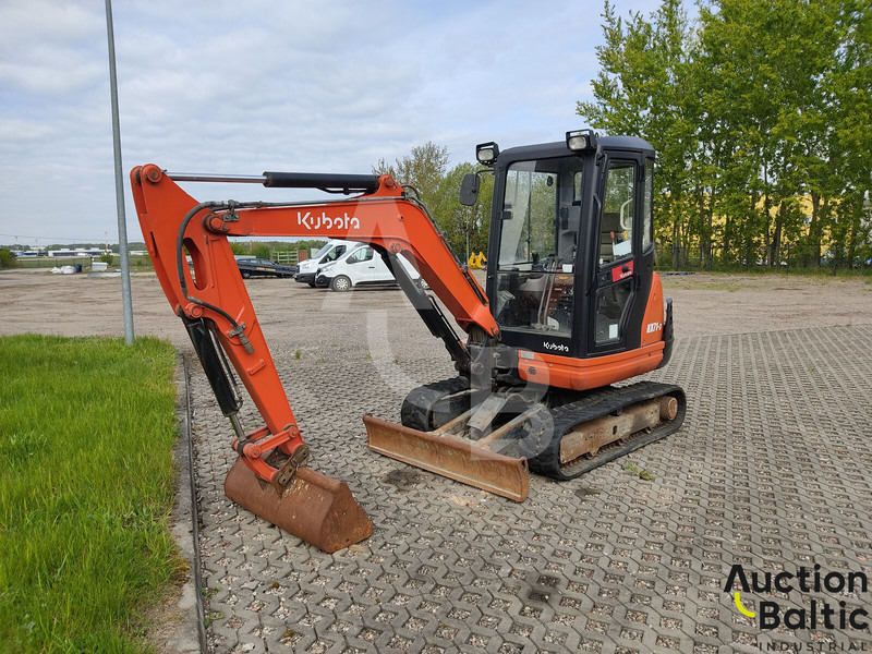 Kubota KX 71-3 - حفار صغير: صورة 1 Kubota KX 71-3 - حفار صغير: صورة 1