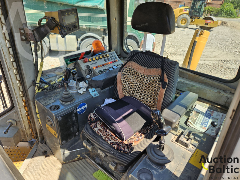 Liebherr PR 712 BM - بلدوزر: صورة 5 Liebherr PR 712 BM - بلدوزر: صورة 5