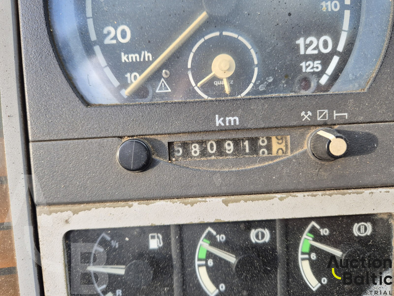 شاحنة سحب MAN 10.153: صورة 8