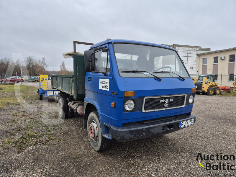 MAN 8.136 - شاحنات مسطحة: صورة 2 MAN 8.136 - شاحنات مسطحة: صورة 2