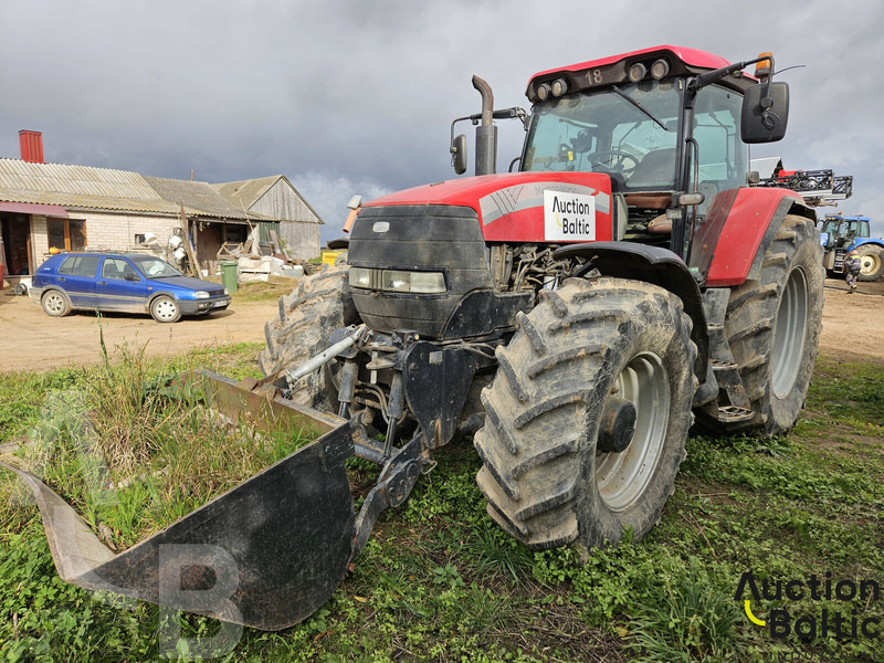 MCCORMICK XTX 185 - جرار: صورة 1 MCCORMICK XTX 185 - جرار: صورة 1