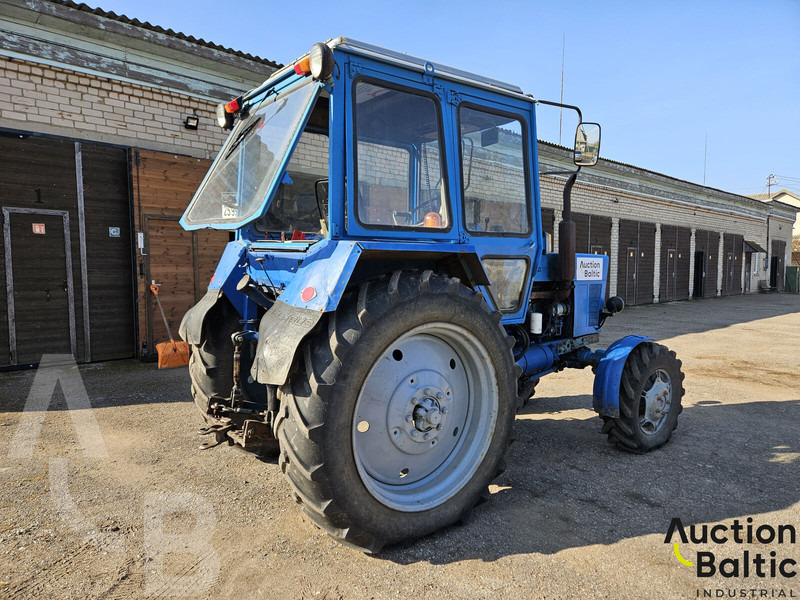 MTZ Belarus MTZ 82 - جرار: صورة 3 MTZ Belarus MTZ 82 - جرار: صورة 3