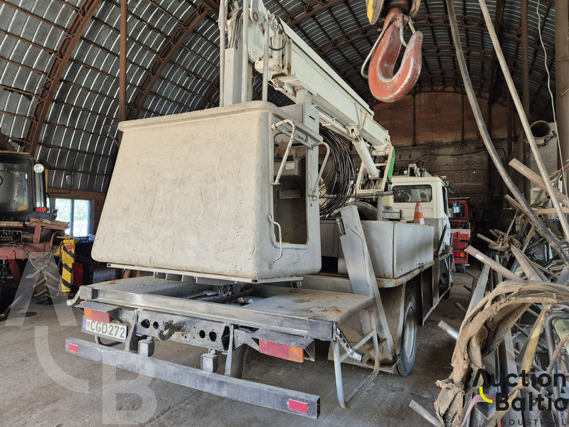 Mercedes-Benz 1114 - منصة محمولة مثبتة على الشاحنة: صورة 4 Mercedes-Benz 1114 - منصة محمولة مثبتة على الشاحنة: صورة 4