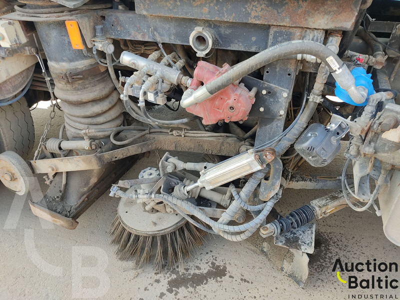 سياره كنس شوارع Mercedes-Benz 1517: صورة 17